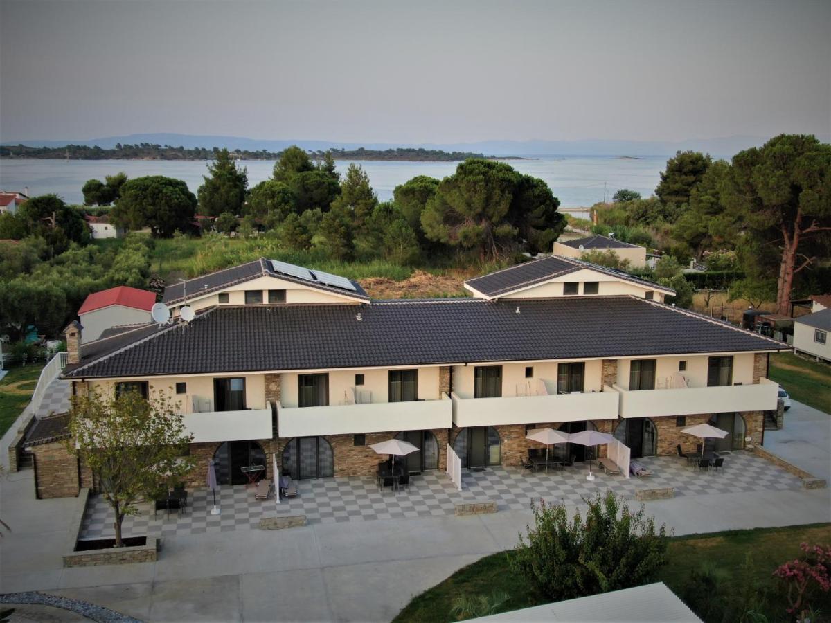 דירות וורוורו The Palms Novasithonia מראה חיצוני תמונה