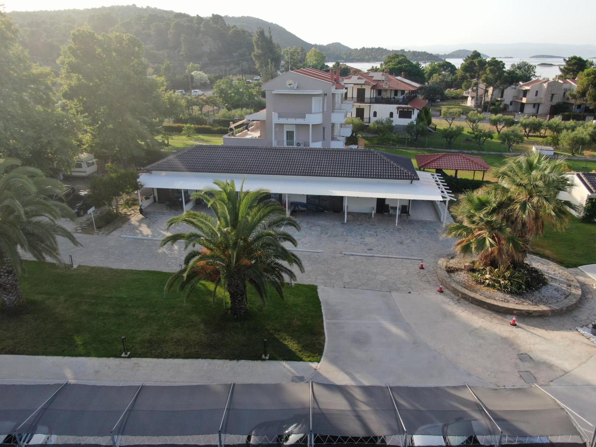 דירות וורוורו The Palms Novasithonia מראה חיצוני תמונה